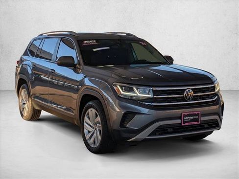 Used 2021 Volkswagen Atlas SEL image 3