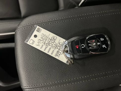 Used 2024 Buick Encore GX Avenir w/ Avenir Technology Package AWD/4WD image 29