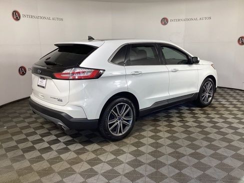 Used 2020 Ford Edge Titanium image 4