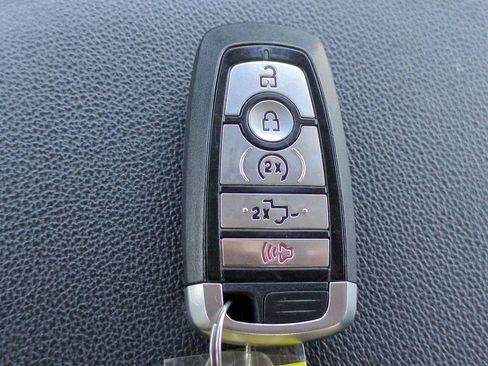 Used 2024 Ford F250 XLT w/ Tremor Off-Road Package image 31