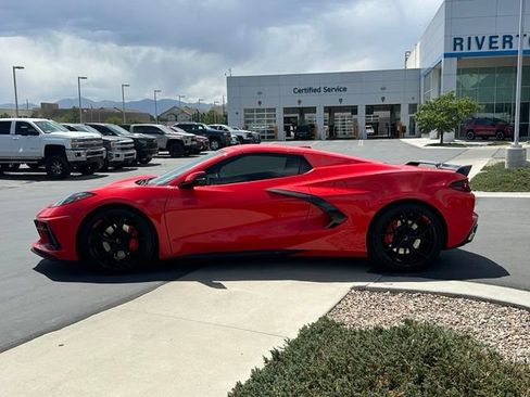 Certified 2022 Chevrolet Corvette Stingray Premium Conv w/ Battery Protection Package RWD image 2
