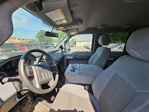 Used 2013 Ford F250 XLT w/ FX4 4X4 Off-Road Pkg image 19