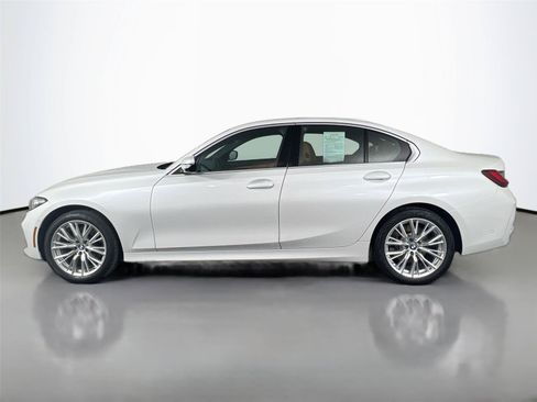 Used 2023 BMW 330i xDrive Sedan w/ Parking Assistance Package AWD/4WD image 3