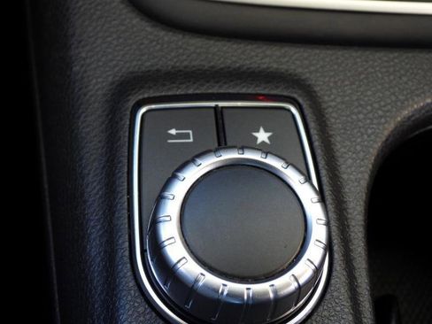 Used 2019 Mercedes-Benz CLA 250 image 67