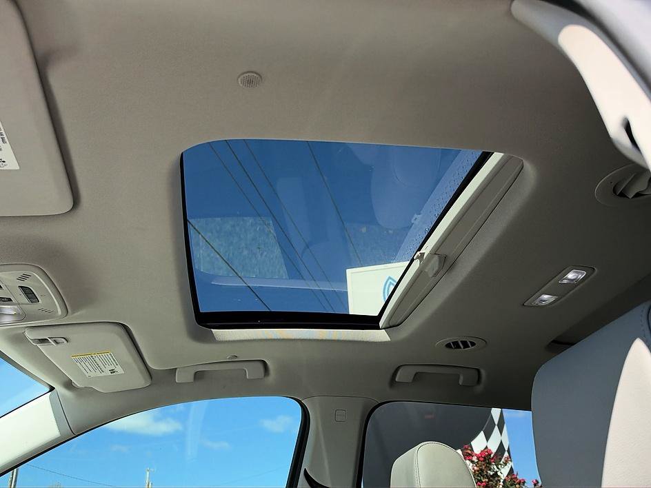 Used 2019 Chevrolet Traverse LT w/ LT Premium Package FWD image 33