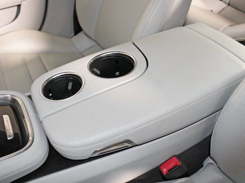 Used 2023 Porsche Panamera 4 Platinum Edition w/ Assistance Package image 31