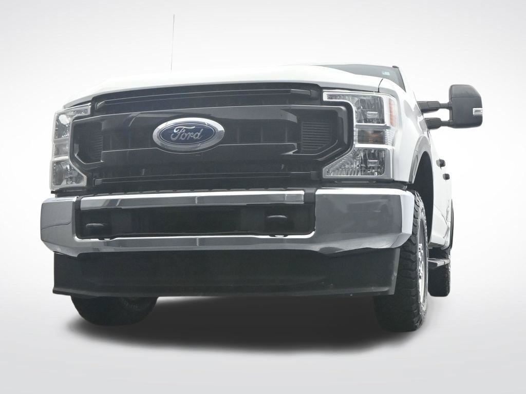 Used 2022 Ford F250 XL w/ Power Equipment Group AWD/4WD image 39