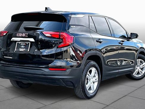 Used 2018 GMC Terrain SLE image 13