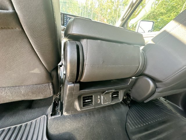 Used 2025 Chevrolet Silverado 2500 LT w/ Convenience Package AWD/4WD image 31