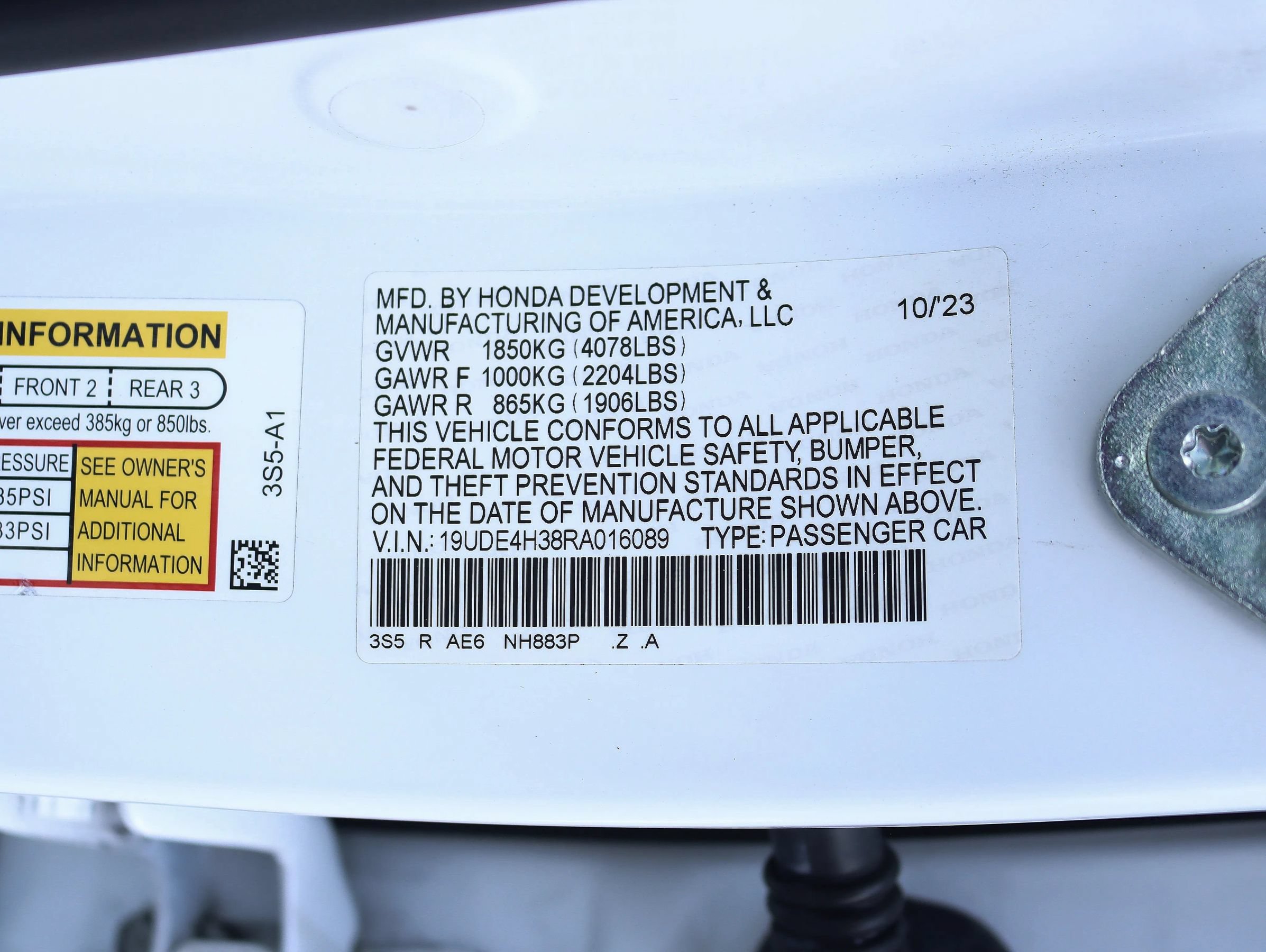 Used 2024 Acura Integra A-Spec FWD image 37