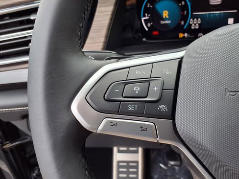 New 2026 Volkswagen Atlas SEL Premium R-Line image 19