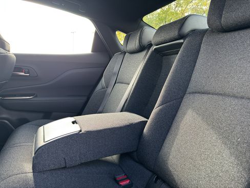 Certified 2024 Toyota Crown XLE image 10