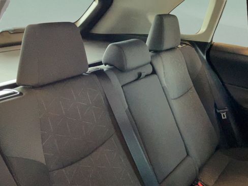 Used 2020 Toyota RAV4 XLE FWD image 39