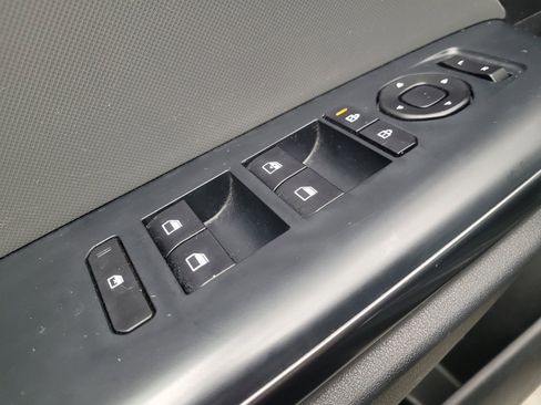 Used 2025 Kia K4 FWD image 27