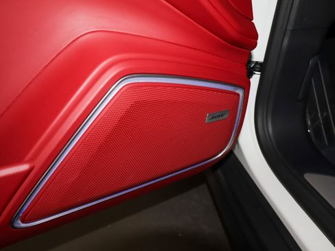 Used 2022 Porsche Panamera image 20