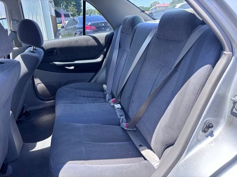 Used 2002 MAZDA Protege FWD image 16