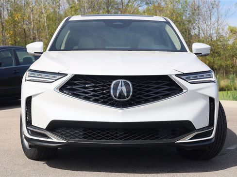 New 2026 Acura MDX SH-AWD image 2