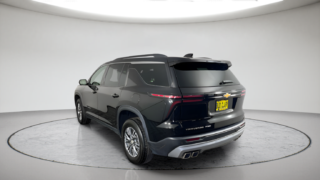 Used 2024 Chevrolet Traverse LT AWD/4WD image 7