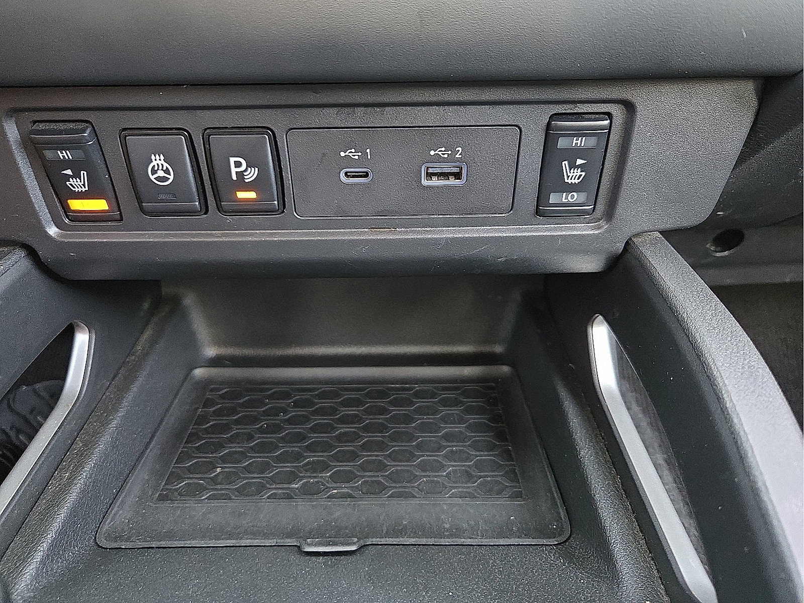 Used 2024 Nissan Frontier SV w/ SV Convenience Package AWD/4WD image 20