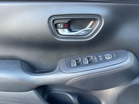 Certified 2025 Honda HR-V Sport image 12