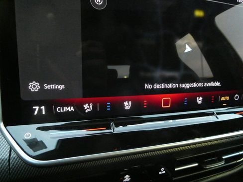 New 2026 Volkswagen GTI SE FWD image 11