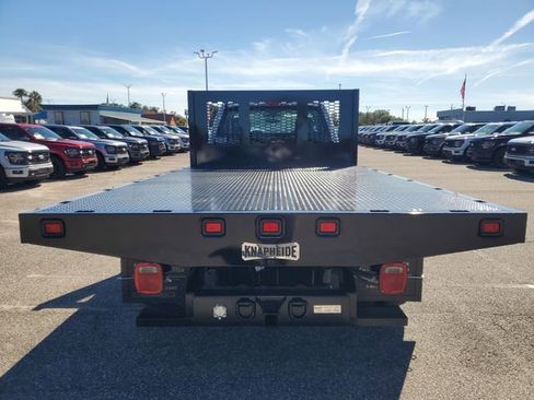 New 2025 Ford F450 XL w/ XL Chrome Package image 7