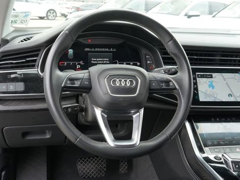 Used 2023 Audi Q8 Premium Plus image 21
