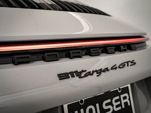 Certified 2022 Porsche 911 Targa 4 GTS image 23