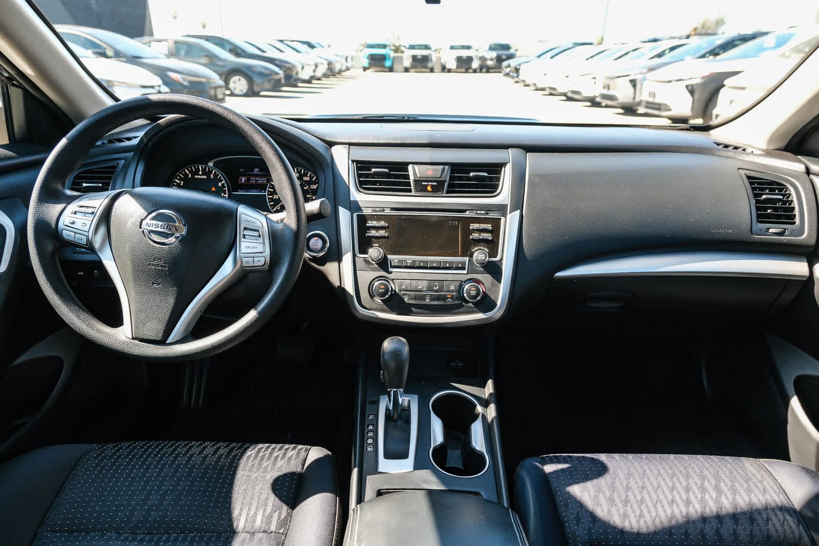 Used 2016 Nissan Altima 2.5 S w/ Power Driver Seat Package FWD image 13