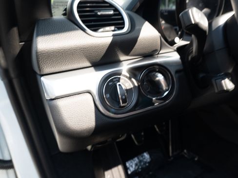 Used 2024 Porsche 718 Boxster S RWD image 25