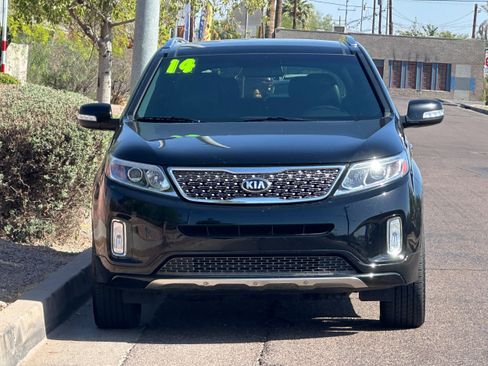 Used 2014 Kia Sorento SX w/ 3rd Row Package image 2