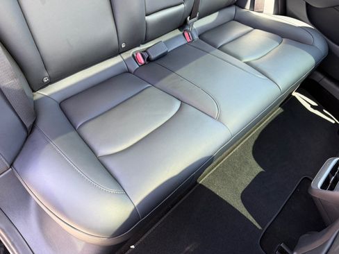 Used 2023 Tesla Model 3 Standard Range RWD image 40