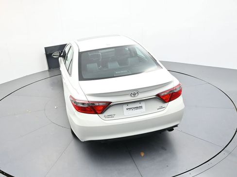 Used 2016 Toyota Camry SE image 24