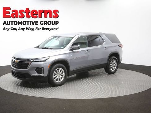 Used 2023 Chevrolet Traverse LS FWD image 55