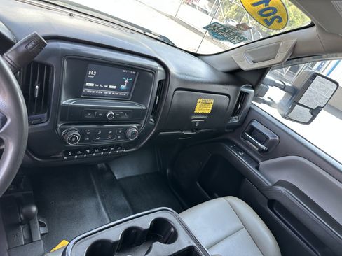 Used 2018 Chevrolet Silverado 3500 W/T w/ WT Convenience Package image 12