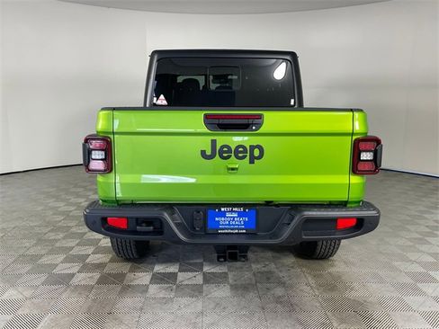 New 2025 Jeep Gladiator Sport image 25