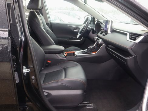 Used 2024 Toyota RAV4 Adventure image 22