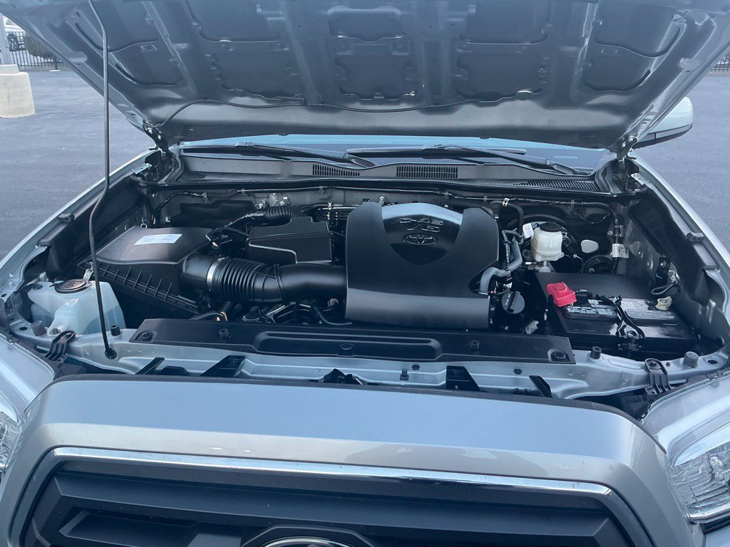 Certified 2023 Toyota Tacoma SR5 AWD/4WD image 36