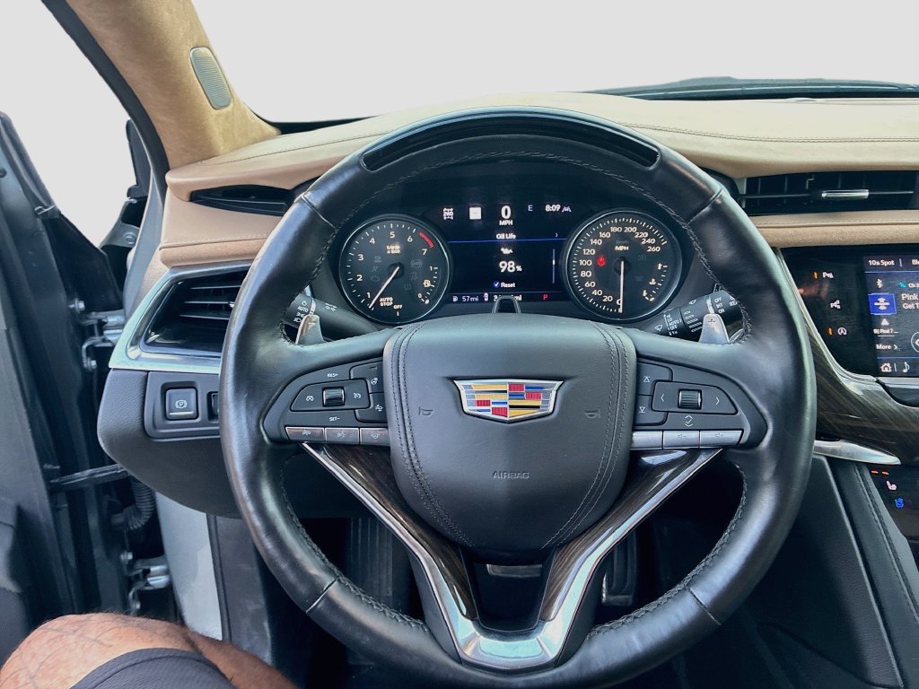 Used 2024 Cadillac XT6 Sport w/ Platinum Package AWD/4WD image 11