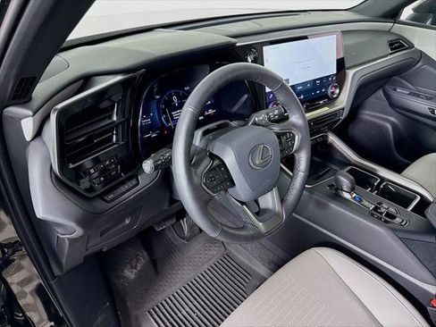 Certified 2026 Lexus TX 350 AWD image 9