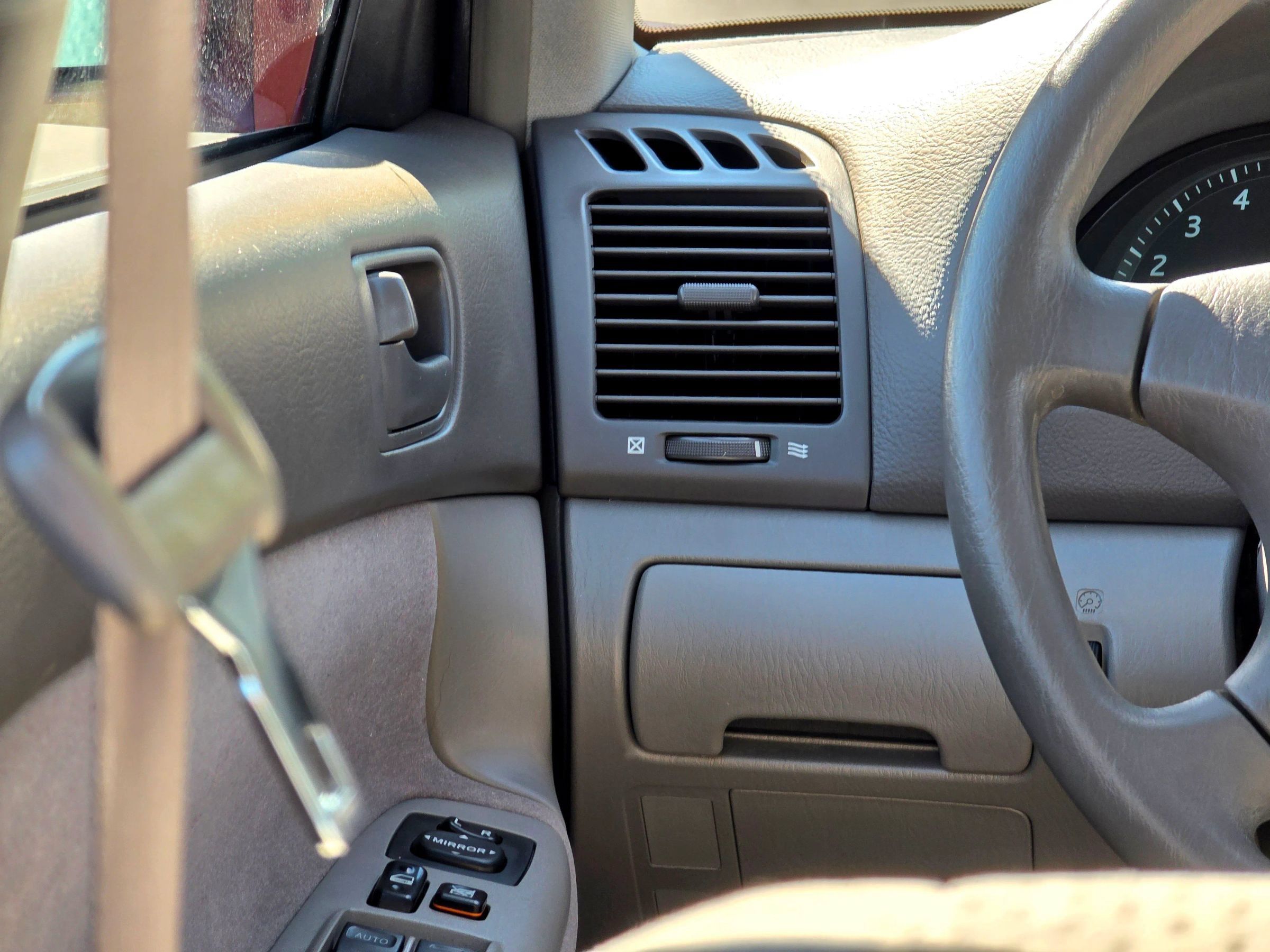Used 2003 Toyota Camry LE FWD image 26