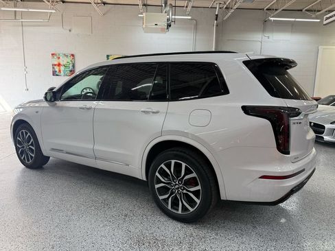 Used 2025 Cadillac XT6 Sport w/ LPO, Floor Liner Package AWD/4WD image 3