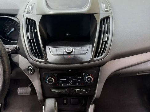 Used 2019 Ford Escape SE AWD/4WD image 24