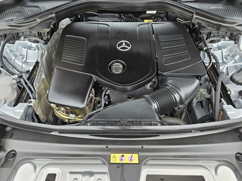 Certified 2026 Mercedes-Benz GLC 300 image 21