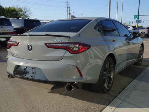 Used 2024 Acura TLX w/ A-SPEC Package AWD/4WD image 7
