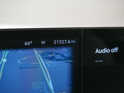 Used 2025 Lincoln Navigator Reserve image 25