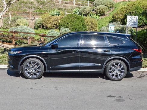 Used 2023 Acura MDX A-Spec image 3