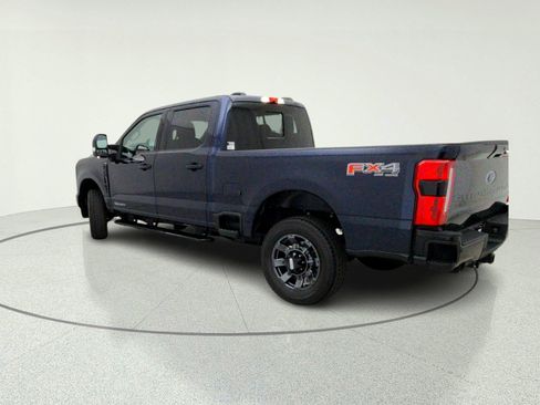 Used 2023 Ford F250 Lariat w/ Sport Appearance Package AWD/4WD image 12