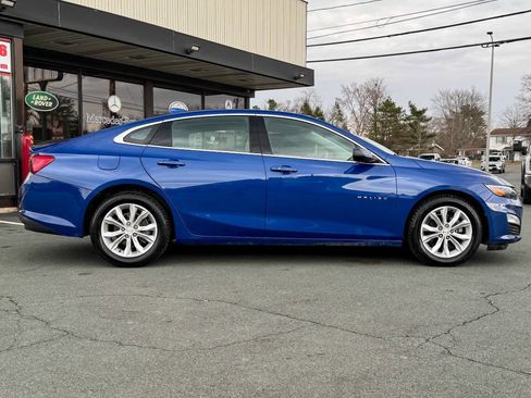 Used 2023 Chevrolet Malibu LT w/ Driver Confidence Package image 3