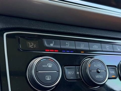 Used 2019 Volkswagen Atlas SEL Premium image 44